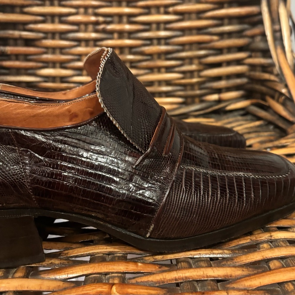 Fratelli Exclusive Made in Italy Textured Loafers in Rich Brown size 7 - Picture 4 of 12